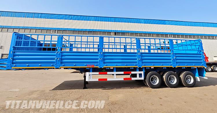 Semirremolque con Valla en Venta en Costa Rica