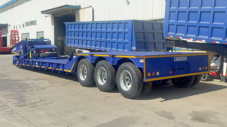 Lowboy Remolque Cama Baja Cuello de Ganso 3 Ejes 60 Toneladas Desmontable En Venta En Costa Rica