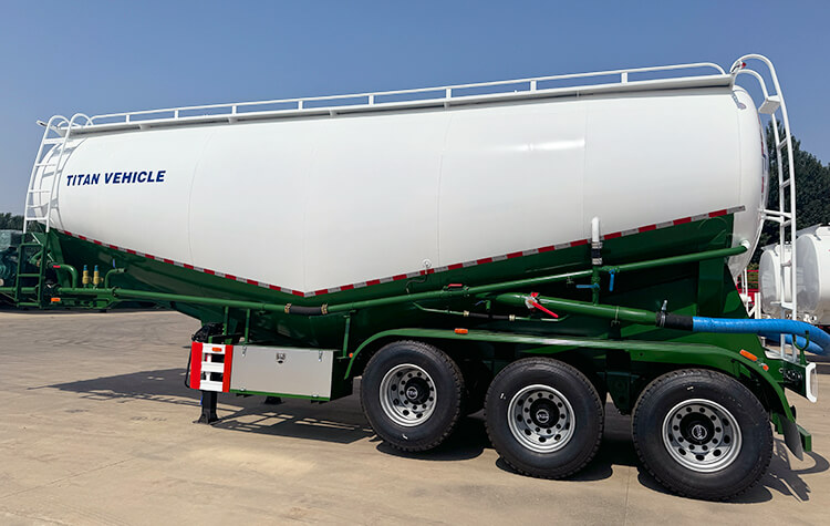 Camiones para Transporte de Cemento a Granel 3 Ejes En Venta En Costa Rica
