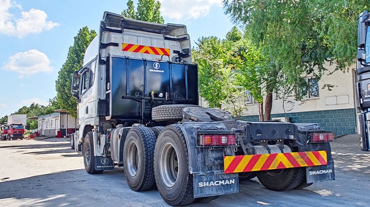 Shacman X3000 Tractor Truck Price