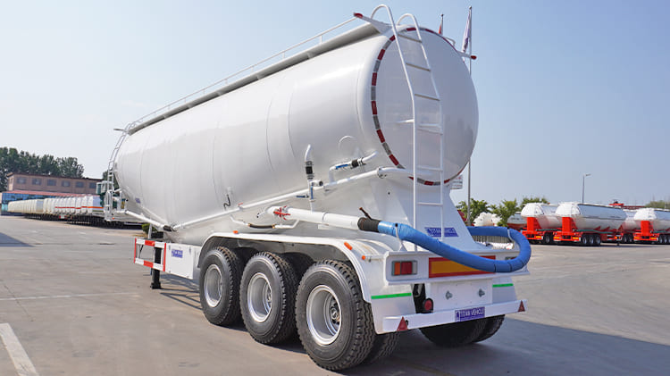 3 Axle Cement Tanker Price for Sale