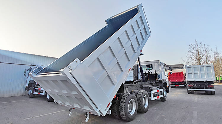 Sinotruk Howo 400 6x4 Dump Truck for Sale
