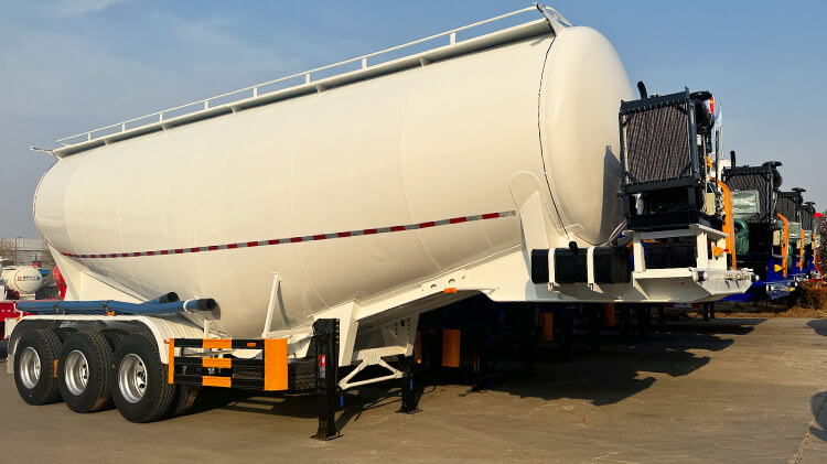 42 cbm Dry Bulk Cement Tanker for Sale in Nigeria