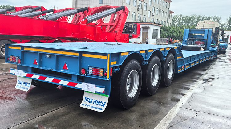 3 Axle Detachable Gooseneck Trailer for Sale in Nigeria