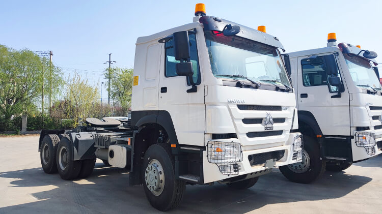 Sinotruk Howo 6x4 Tractor Truck for Sale in Nigeria