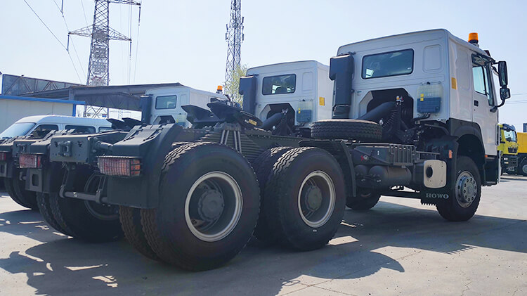 Sinotruk Howo 6x4 Tractor Truck for Sale in Nigeria
