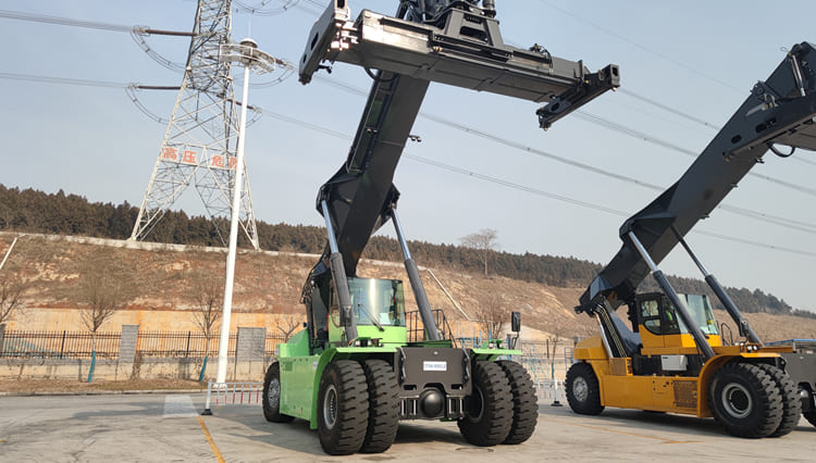 45 Ton Container Reach Stacker for Sale in Guyana