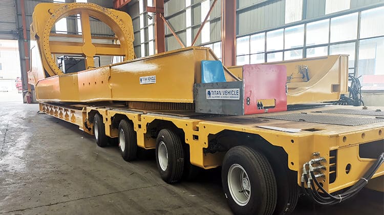 Various Types of Wind Blade Adapters Trailer