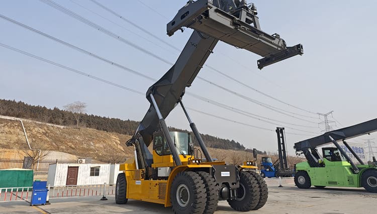 Reach Stacker Machine for Sale in Guyana