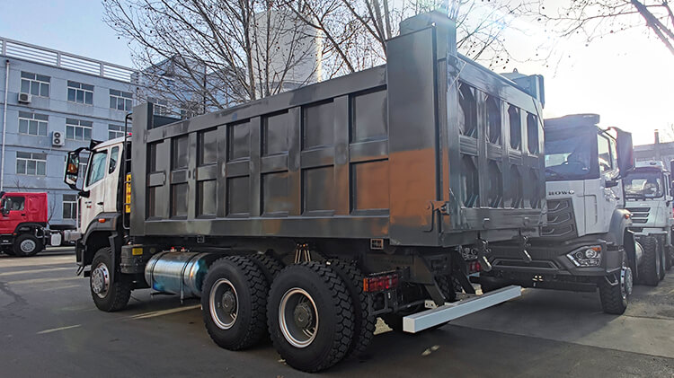 Venta de Volquetes Howo Sinotruk Precio en Jamaica