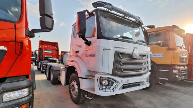 Howo NX371 Tractor Truck