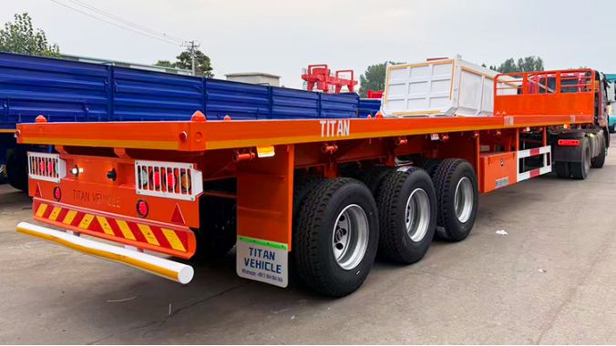 Tri Axle Flatbed Trailer 